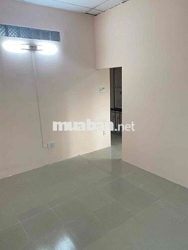 Cho thuê nhà 3 phòng ngủ đường Bình Lợi, p13, Bình Thạnh. Giá 17tr