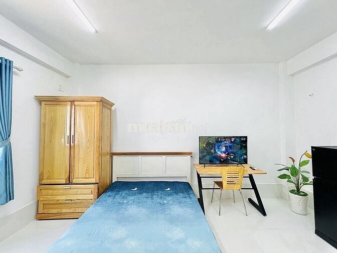 Phòng Đẹp Đón Nắng Mới Xây Ngay Etown Cộng Hòa