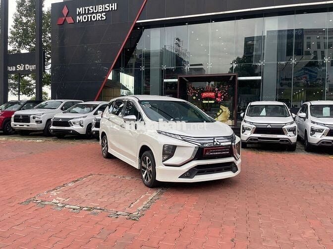 Mitsubishi Xpander Trắng Tự động