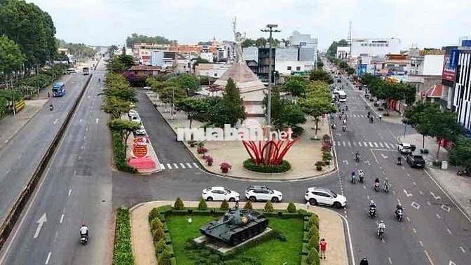 290(nhht)sở hửu ngay lô đất cách tượng đài Chiến Thắng, Long Khánh 2km