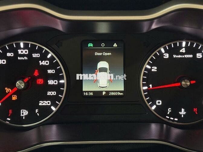 MG ZS 2024 1.5 STD Đỏ 28.000 Km lướt như mới