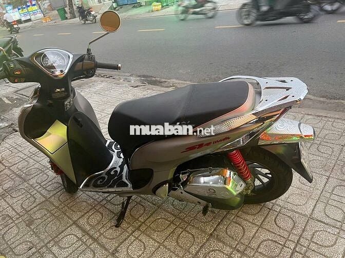 Honda SH Mode 2024 Bạc 8000 km