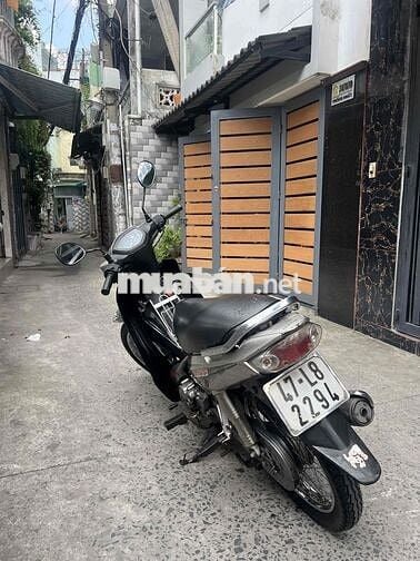 Yamaha Sirius màu Xám - Bạc