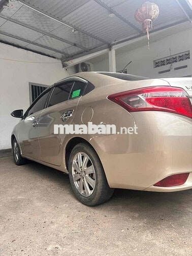Toyota Vios E 2015 Vàng cát
