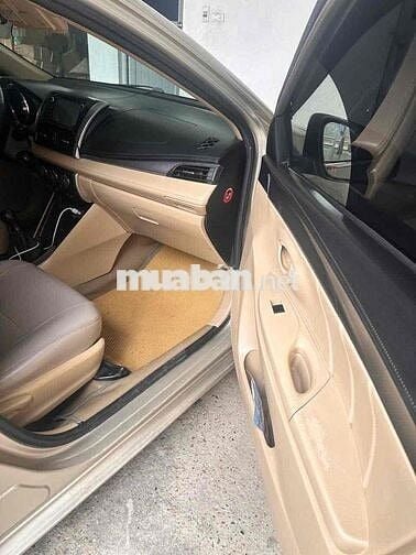 Toyota Vios E 2015 Vàng cát