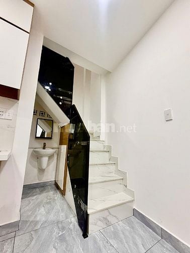 Nhà nhỏ hẻm 2m, hẻm 506 Lạc L Quân, P5, Q11, Phù hợp VK Trẻ, 2PN + 2WC