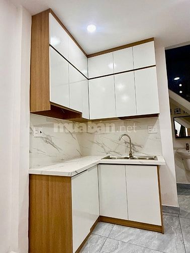 Nhà nhỏ hẻm 2m, hẻm 506 Lạc L Quân, P5, Q11, Phù hợp VK Trẻ, 2PN + 2WC