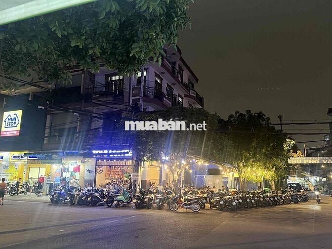 TUYỂN NHÂN VIÊN PHA CHẾ CA ĐÊM LƯƠNG CAO