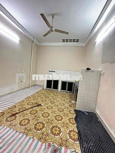 cho thuê nhà hẻm tải khu bàu cát tân bình.DT: 4m x 20m 1 lầu giá 15tr