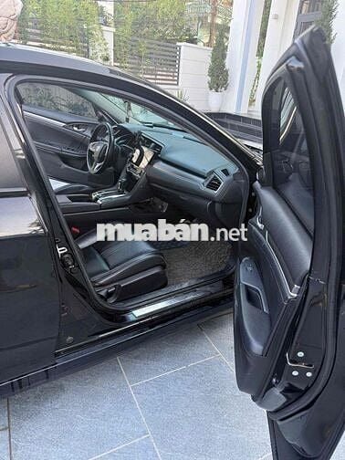 Honda Civic 2016 Đen 70000 km