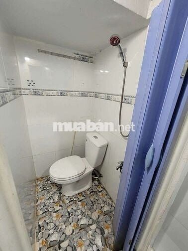 Nhà ở nguyên căn cách mạng tháng 8