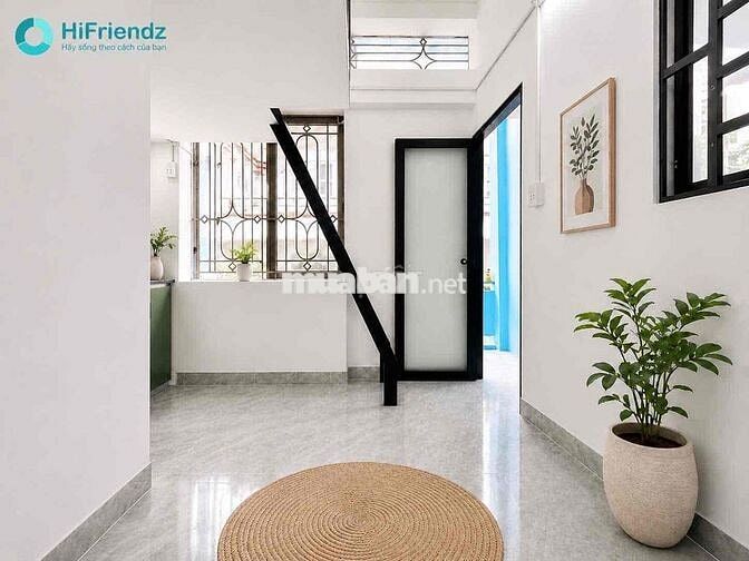 DUPLEX GÁC CAO 1M8 ZÁ 3xxx NGAY CV HOÀNG VĂN THỤ