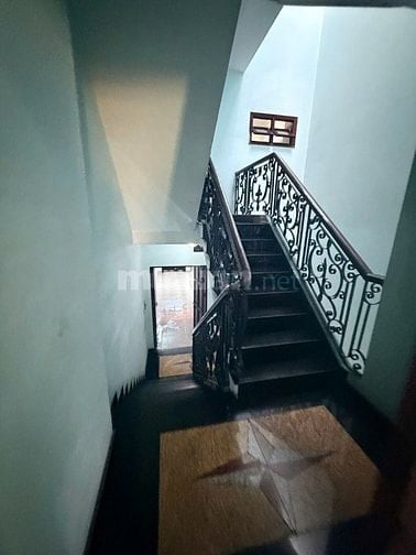 cho thuê nhà MT 439 Cộng Hòa12mx28m 3 lầu chỉ 155tr/tháng