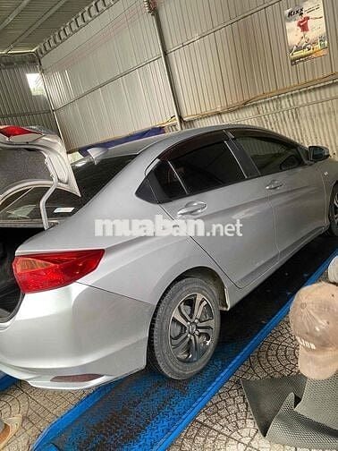 Honda City 2017 Số sàn 143000 km Bạc