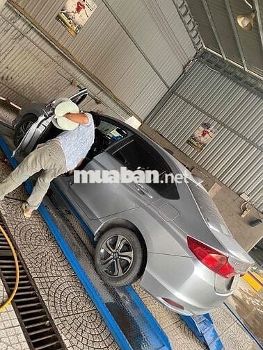 Honda City 2017 Số sàn 143000 km Bạc