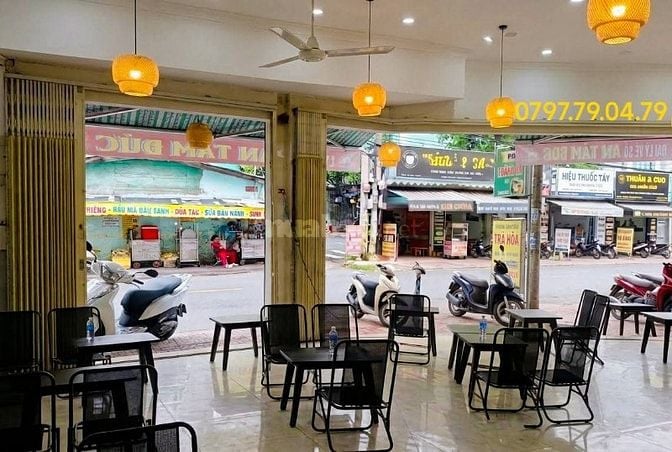 CHUYỂN NHƯỢNG QUÁN CAFE DO CHUỖI CAFE PARMANO SETUP MỚI