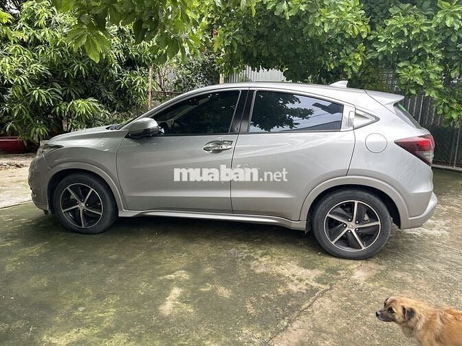 Honda HR-V 2021 L Bạc