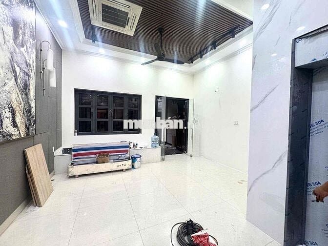 CHO THUÊ TẦNG TRỆT CITYLAND PARK HILLS – 16 TRIỆU/THÁNG