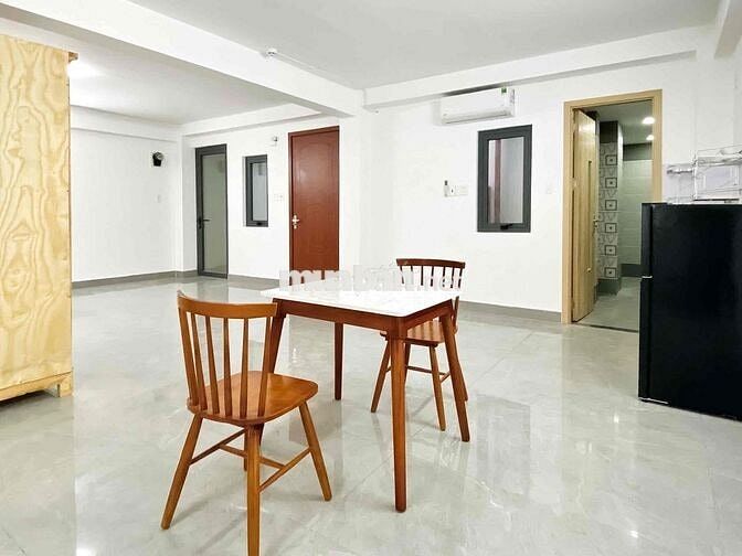 TRỐNG LẠI CĂN HỘ SIÊU NGON - RỘNG HƠN 60M2 - NGAY NGÃ TƯ GÒ MÂY