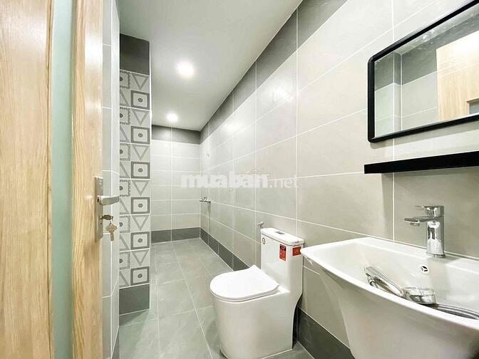 TRỐNG LẠI CĂN HỘ SIÊU NGON - RỘNG HƠN 60M2 - NGAY NGÃ TƯ GÒ MÂY