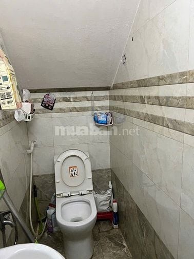 Nhà 1/ hẻm 3m gần MT Sư Vạn Hạnh.DT 3,5mx8,5m.Giá 4,7tỷ_3 tầng BT mới 