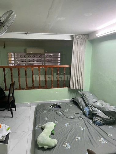 Nhà 1/ hẻm 3m gần MT Sư Vạn Hạnh.DT 3,5mx8,5m.Giá 4,7tỷ_3 tầng BT mới 