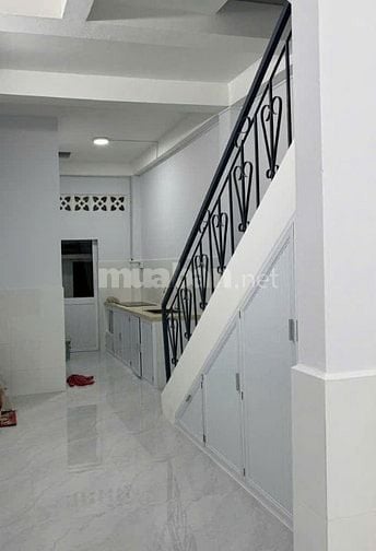 Nhà hẻm sát HXH và MT 3 tháng 2_3,15mx13m(40m2).T+L BTCT.Giá 6,8 tỷ TL