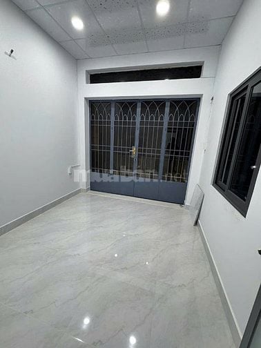 Nhà hẻm sát HXH và MT 3 tháng 2_3,15mx13m(40m2).T+L BTCT.Giá 6,8 tỷ TL
