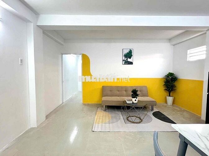 1 Phòng Ngủ Mới 100% Rộng 40M2 Ngay Mặt Tiền Nguyễn Thị Thập Gần PMH