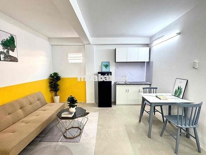 1 Phòng Ngủ Mới 100% Rộng 40M2 Ngay Mặt Tiền Nguyễn Thị Thập Gần PMH