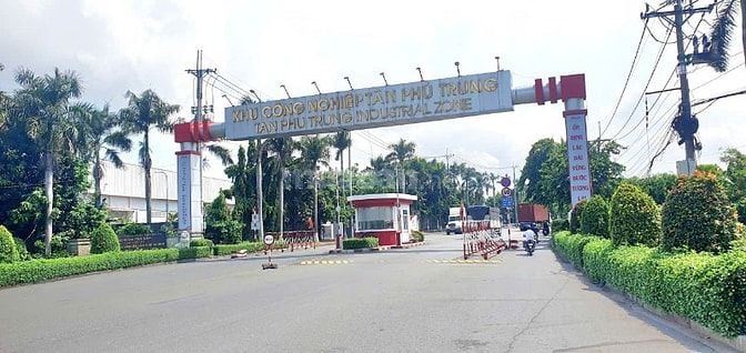 CHỈ 580TR SỞ HỮU NGAY LÔ ĐẤT MT HƠN 300M2 -TÂN PHÚ TRUNG-CỦ CHI