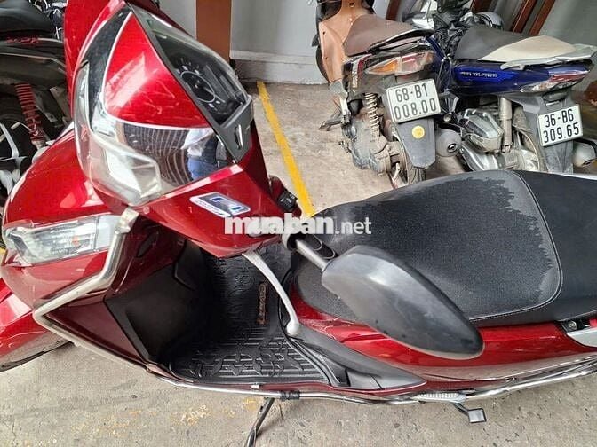 Honda Lead màu Đỏ