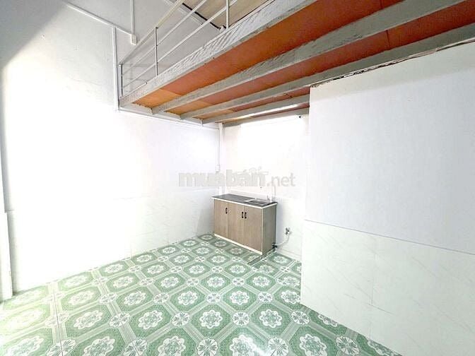 SẴN 1 PHÒNG DÃY TRỌ GÁC - BẾP GIÁ RẺ 
