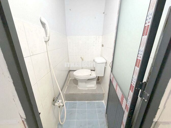 SẴN 1 PHÒNG DÃY TRỌ GÁC - BẾP GIÁ RẺ 