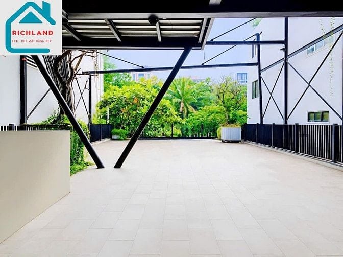 Cho thuê mặt bằng số 138-138A Lê Lai, Quận 1, DT: 13x38m nở hậu 18.5m