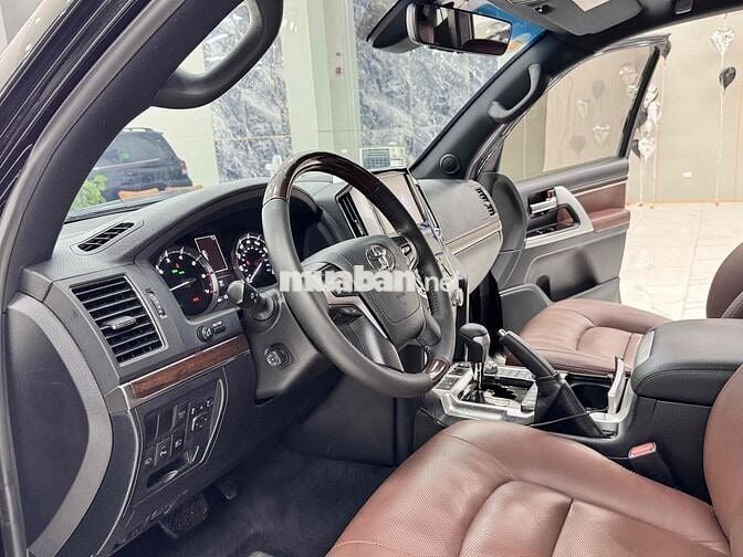 Toyota Land Cruiser 2016 V8 5.7 Nhập Mỹ