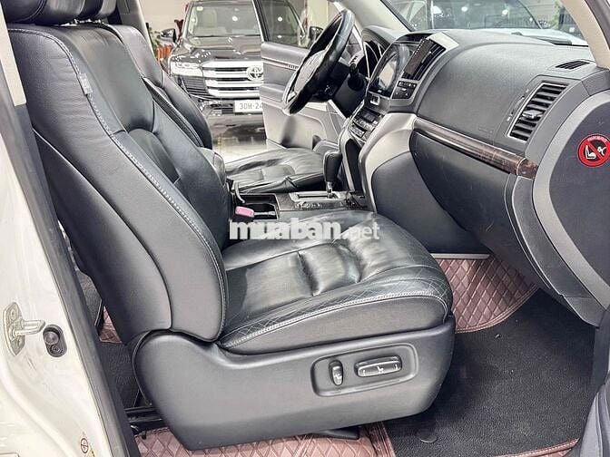 Toyota Land Cruiser 2014 Lên Fom 2021