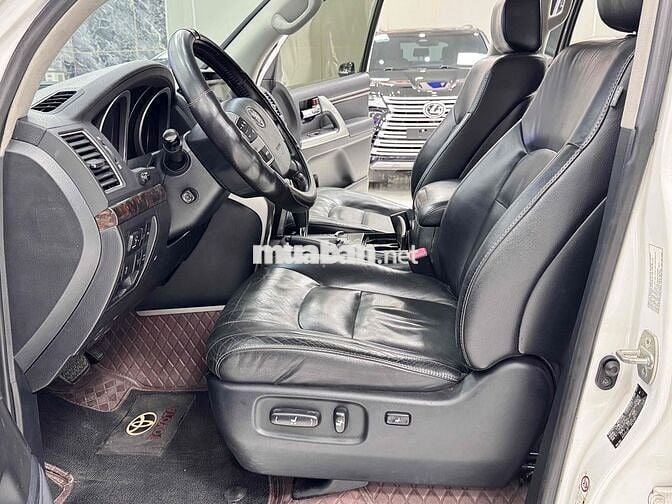 Toyota Land Cruiser 2014 Lên Fom 2021