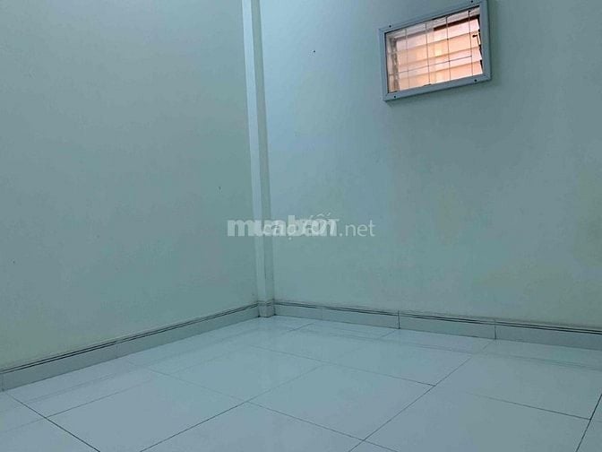 Nhà nguyên căn Nguyễn Vân Khối gần ngã ba chùa Nghệ Sỹ