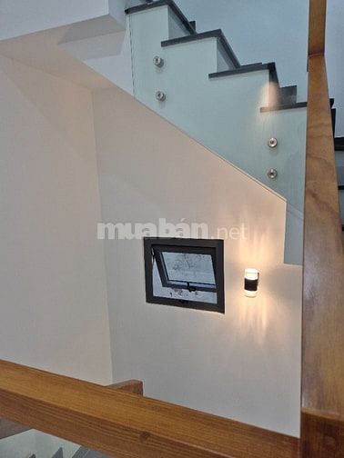 Chính chủ bán nhà 66/11 Lý Thánh Tông, cách mặt 5 căn, xây mới 100%