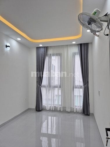 Chính chủ bán nhà 66/11 Lý Thánh Tông, cách mặt 5 căn, xây mới 100%