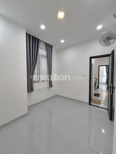 Chính chủ bán nhà 66/11 Lý Thánh Tông, cách mặt 5 căn, xây mới 100%