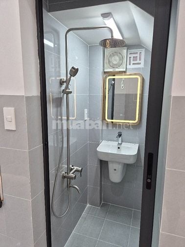 Chính chủ bán nhà 66/11 Lý Thánh Tông, cách mặt 5 căn, xây mới 100%