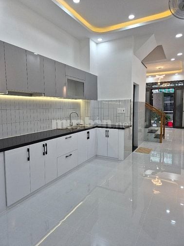 Chính chủ bán nhà 66/11 Lý Thánh Tông, cách mặt 5 căn, xây mới 100%