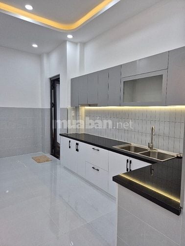 Chính chủ bán nhà 66/11 Lý Thánh Tông, cách mặt 5 căn, xây mới 100%