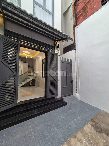 Chính chủ bán nhà 66/11 Lý Thánh Tông, cách mặt 5 căn, xây mới 100%
