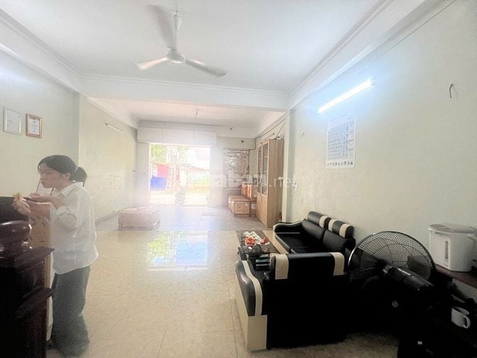Thạch Bàn – Long Biên – Ô TÔ Tránh – 95 M2 – 3 T – MT 5.5 M – Giá 19.3