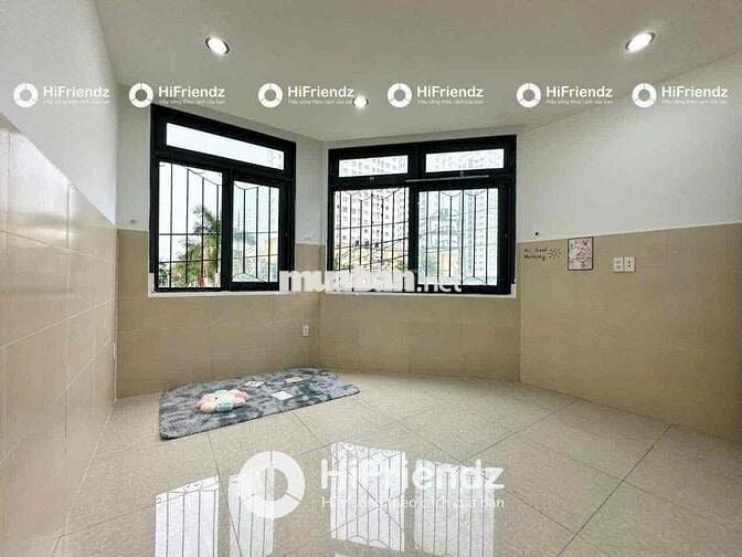 PHÒNG CỬA SỔ ĐÓN SÁNG NGAY LUỸ BÁN BÍCH SIÊU SANG GẦN VHU ĐẦM SEN