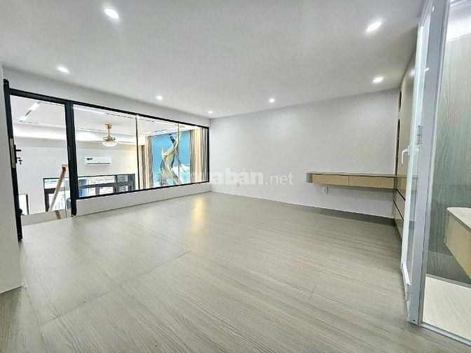 Nhà đẹp full nội thất - hẻm ô tô - sổ hồng riêng 45m² - Phan Văn Hớn