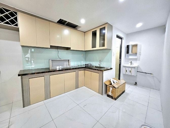 Nhà đẹp full nội thất - hẻm ô tô - sổ hồng riêng 45m² - Phan Văn Hớn